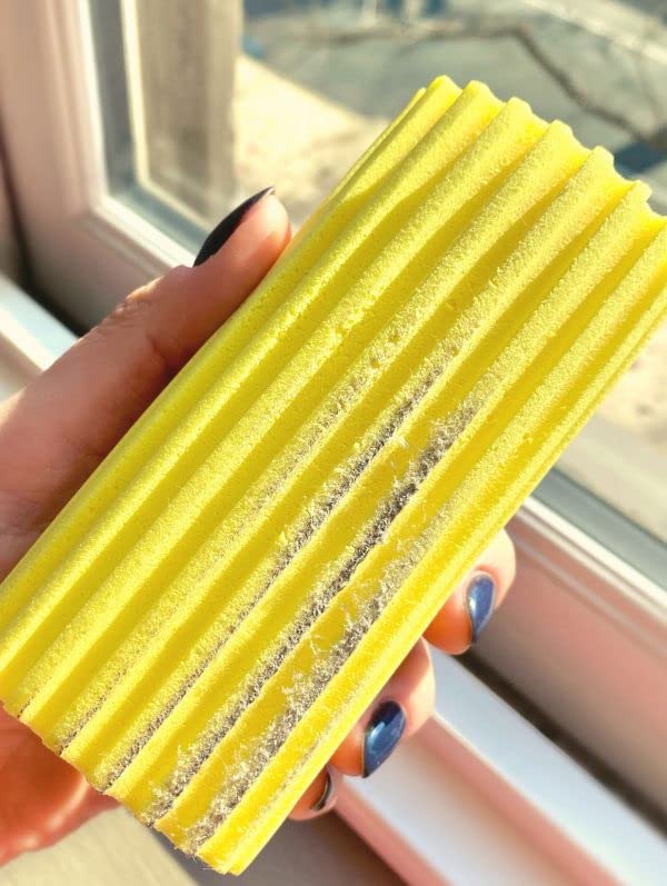 Scrub Daddy Damp Duster, Magischer Staubreinigungsschwamm, Staubtuch Zum Reinigen von Jalousien, Holzjalousien und Heizkörpern, Fußleisten, Spiegeln, Spinnweben, fängt Staub EIN, Gelb, Einheitsgröße