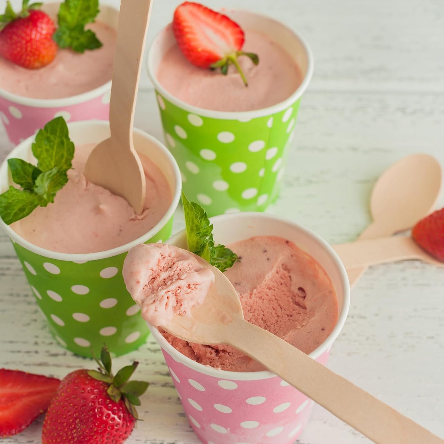 Disposable Cutlery Set, 200Pcs Wooden Compostable Utensils (100 Forks, 50 Spoons, 50 Knives) Eco-Friendly Forks And Spoons Silverware